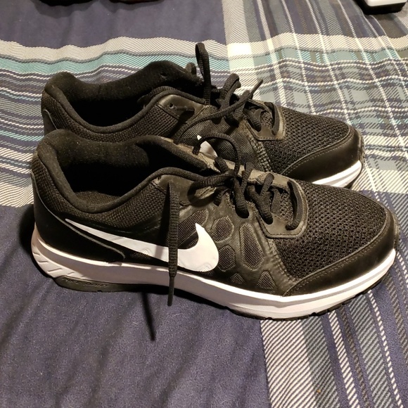 Men's Nike sneakers - Picture 3 of 4